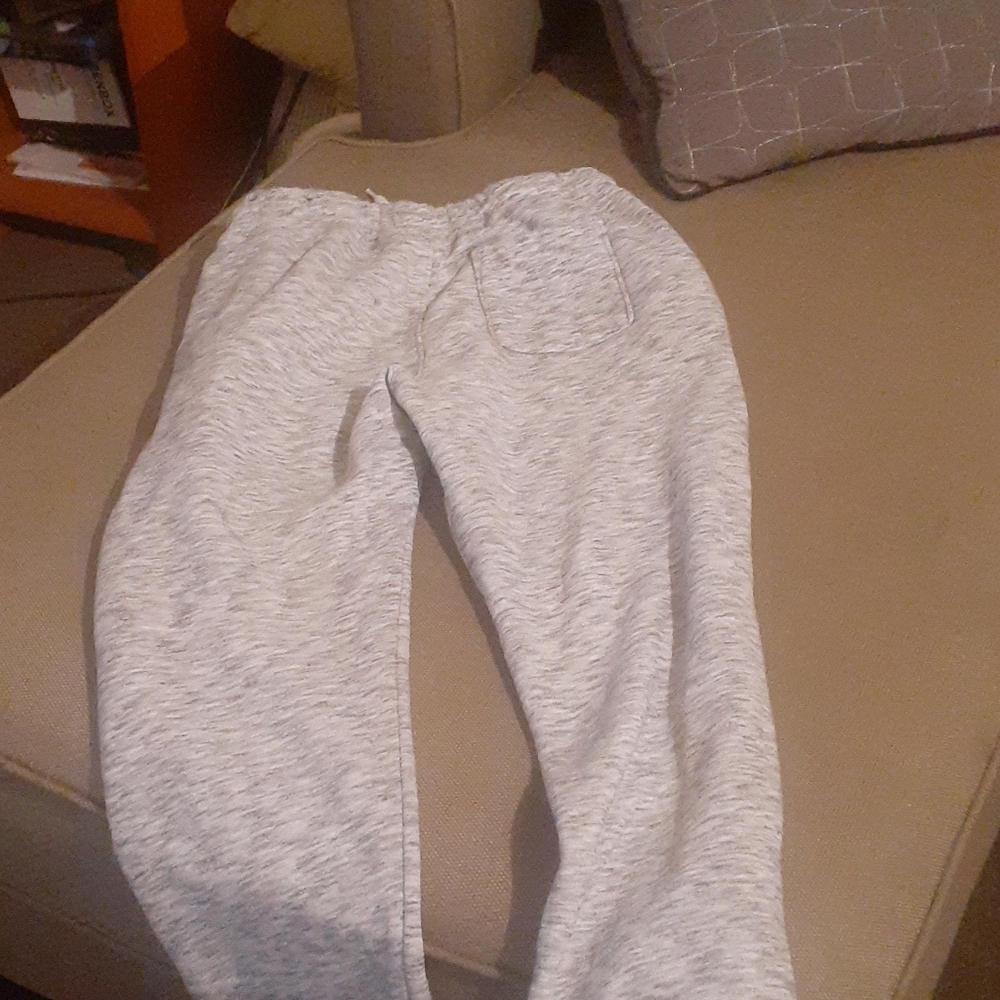 Sweat pants - Picture 2 of 3